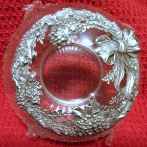 Vintage Rawcliffe Christmas Wreath Potpourri holder glass pewter NOS